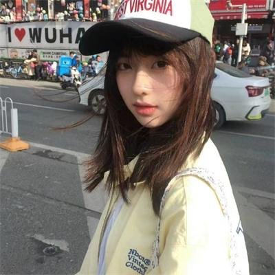空中的飞鸟